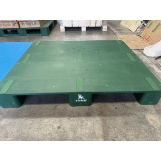 พาเลทพลาสติก เสริมเหล็ก รุ่น 1012PC-GR SUMO สีเขียว